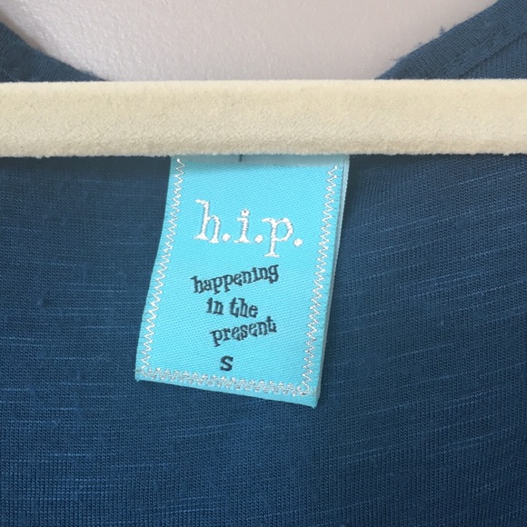 Teal tank with sequin back detail - Picture 4 of 5